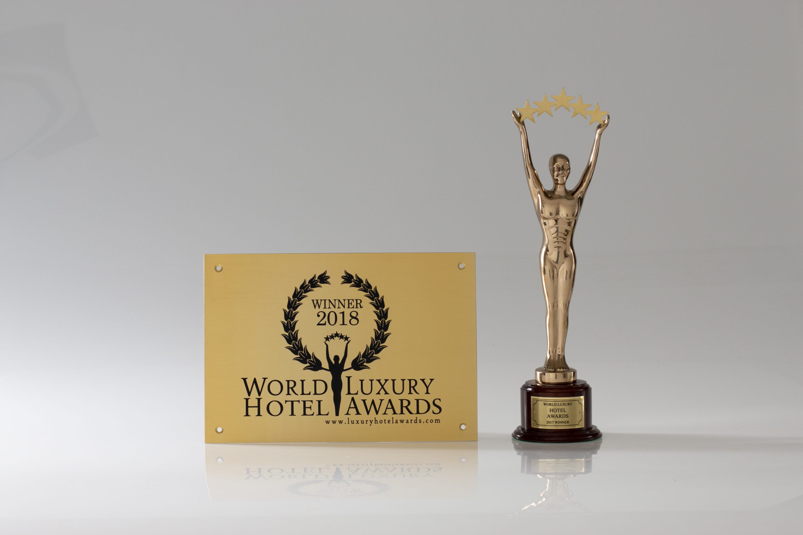 World Luxury Hotel Awards Trophy & Plaque Package The World Luxury Awards